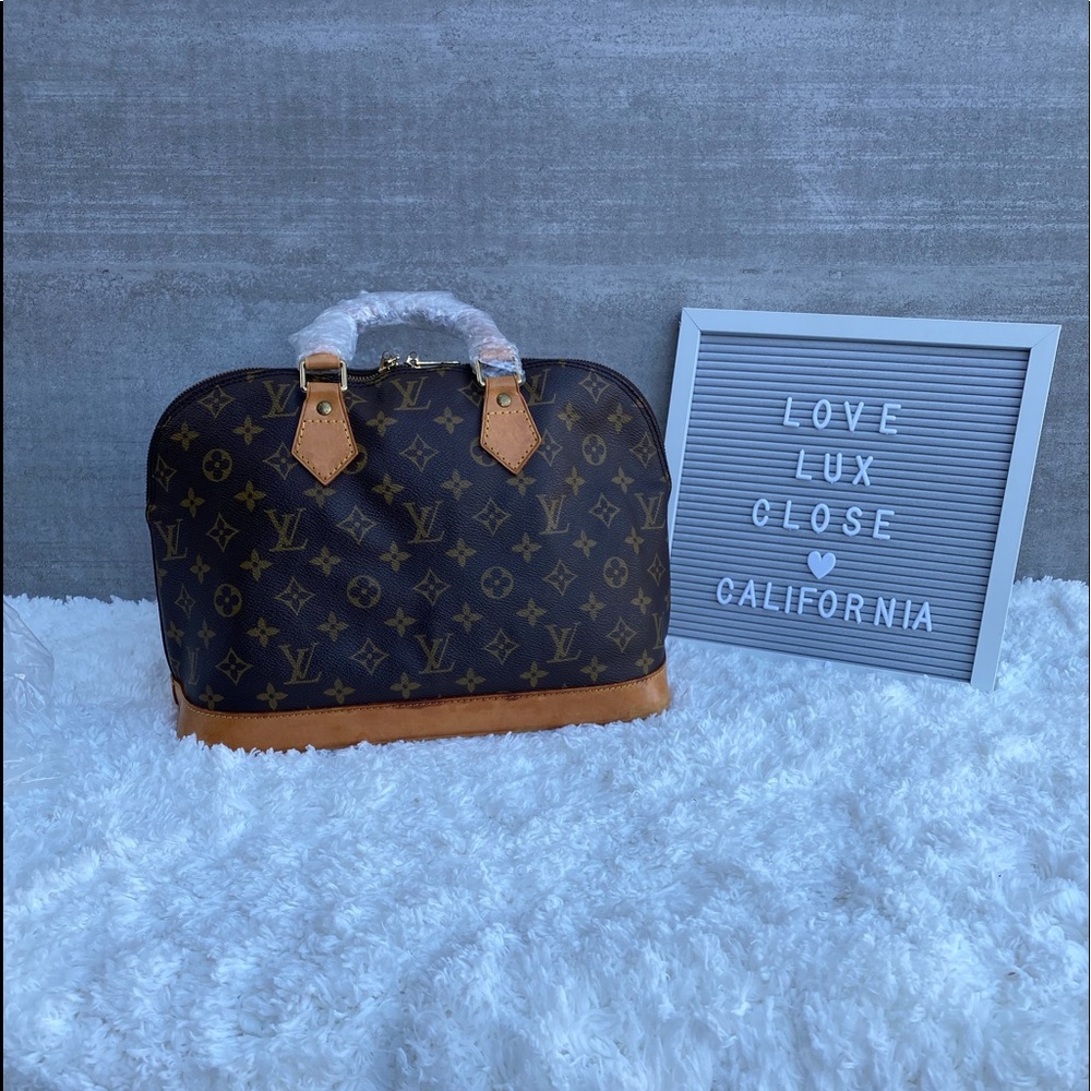 🔥 SALE 🔥 Louis Vuitton Alma Monogram PM